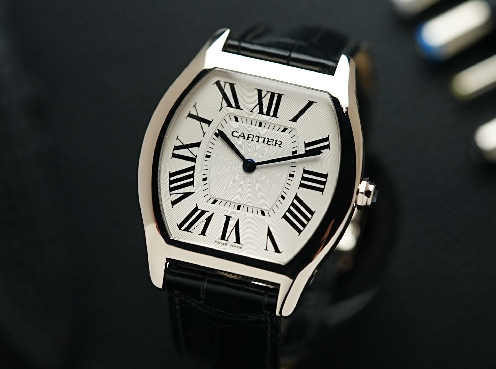 Cartier Tortueis featured under white light.