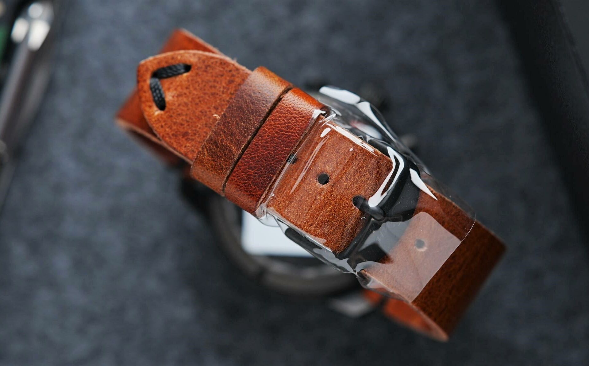 Sinn EZM 1.1S Limited Edition 500 strap and buckle new encased in plastic.