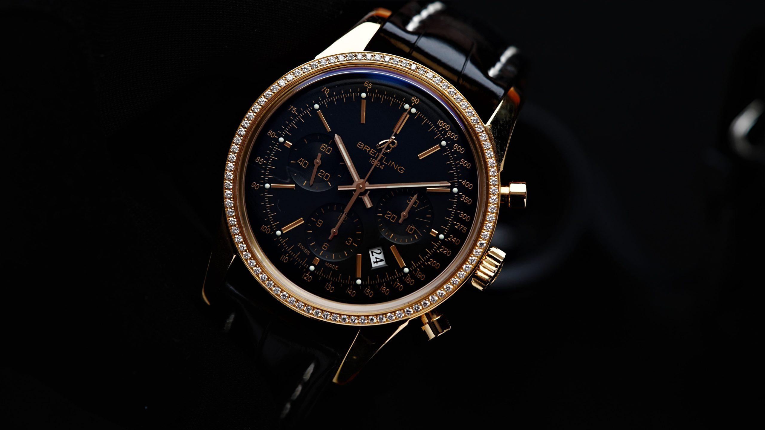 Angle shot of the Breitling Transocean Chronograph Diamonds Rose Gold watch.