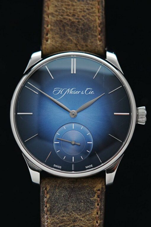 H.Moser & Cie. Venturer Small Seconds Xl watch featured under white light.
