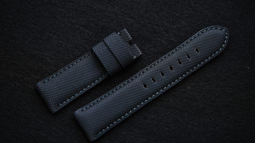 Additional strap for the Panerai Luminor Marina Pam01662 44mm watch.