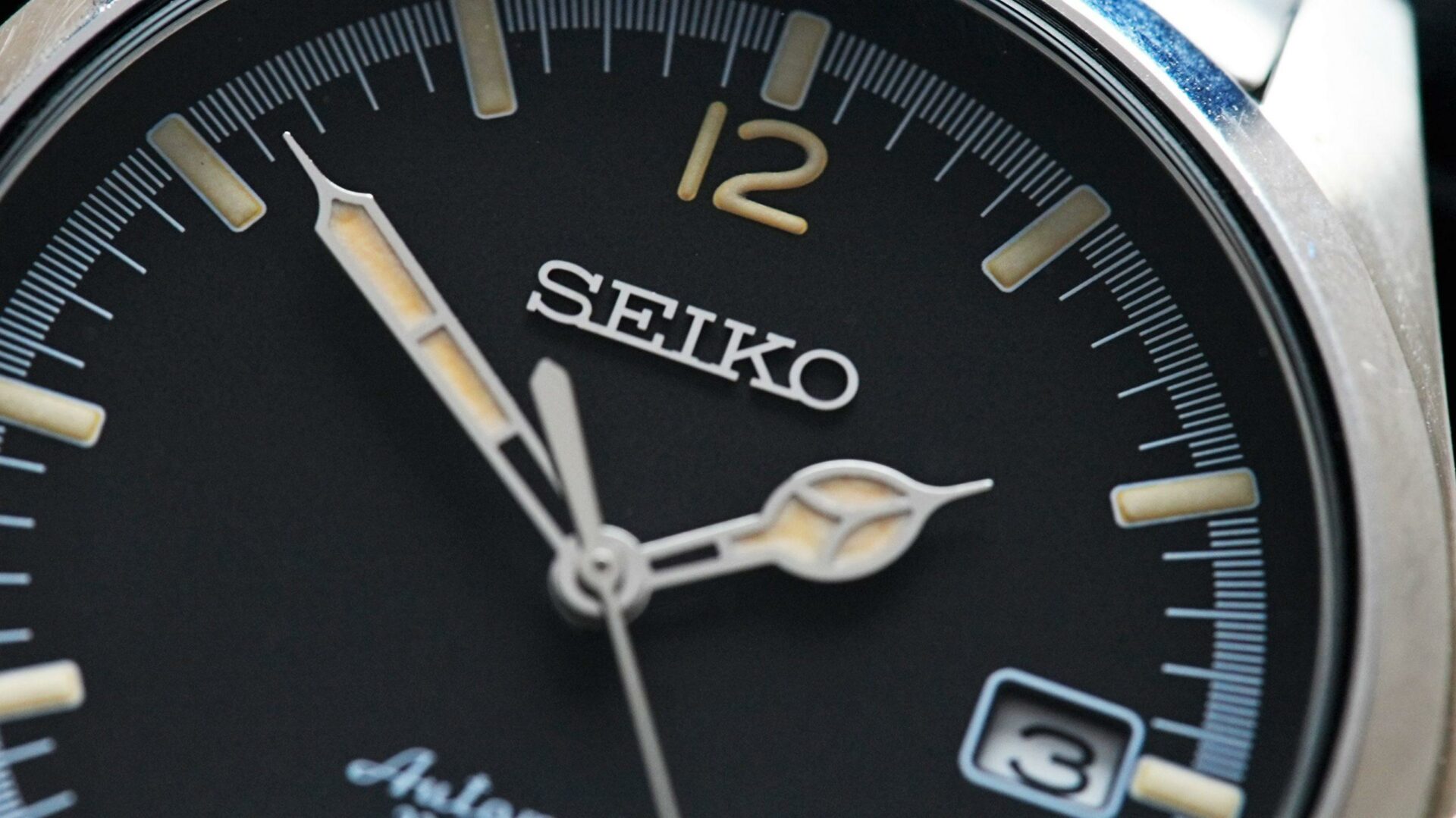 Seiko Explorer 1016 Limited Edition dial up close.