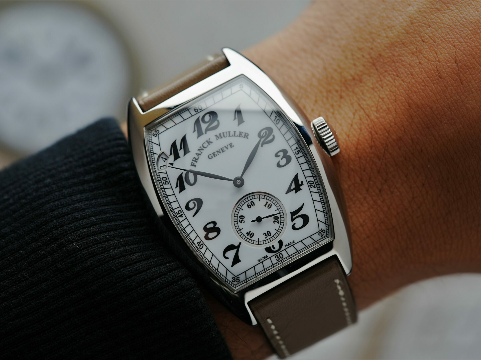 Franck Muller Vintage Curvex 7 Day Reserve watch being featured on wrist.
