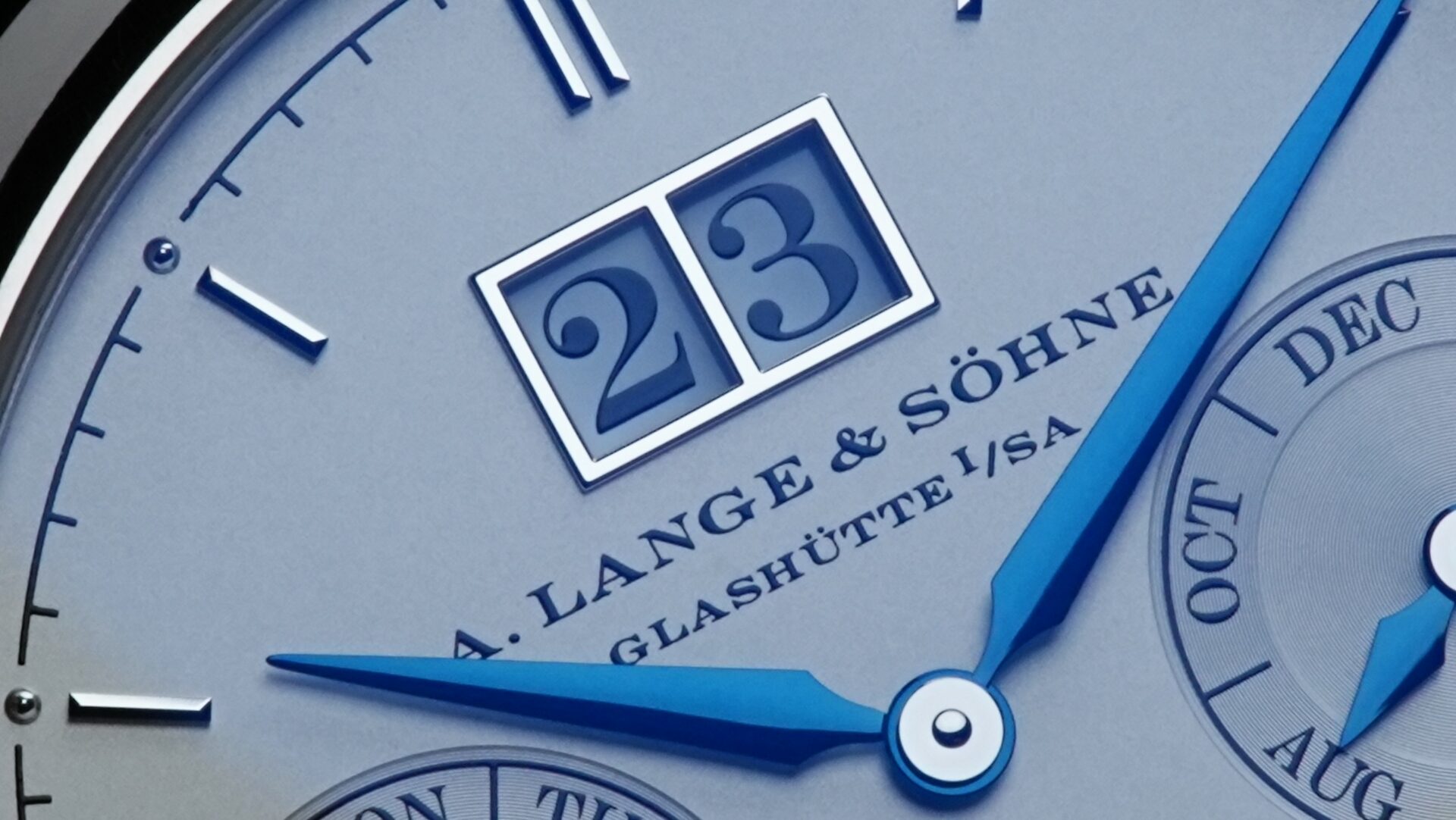 Date window close up picture on the A. Lange & Söhne Saxonia Annual Calendar watch.