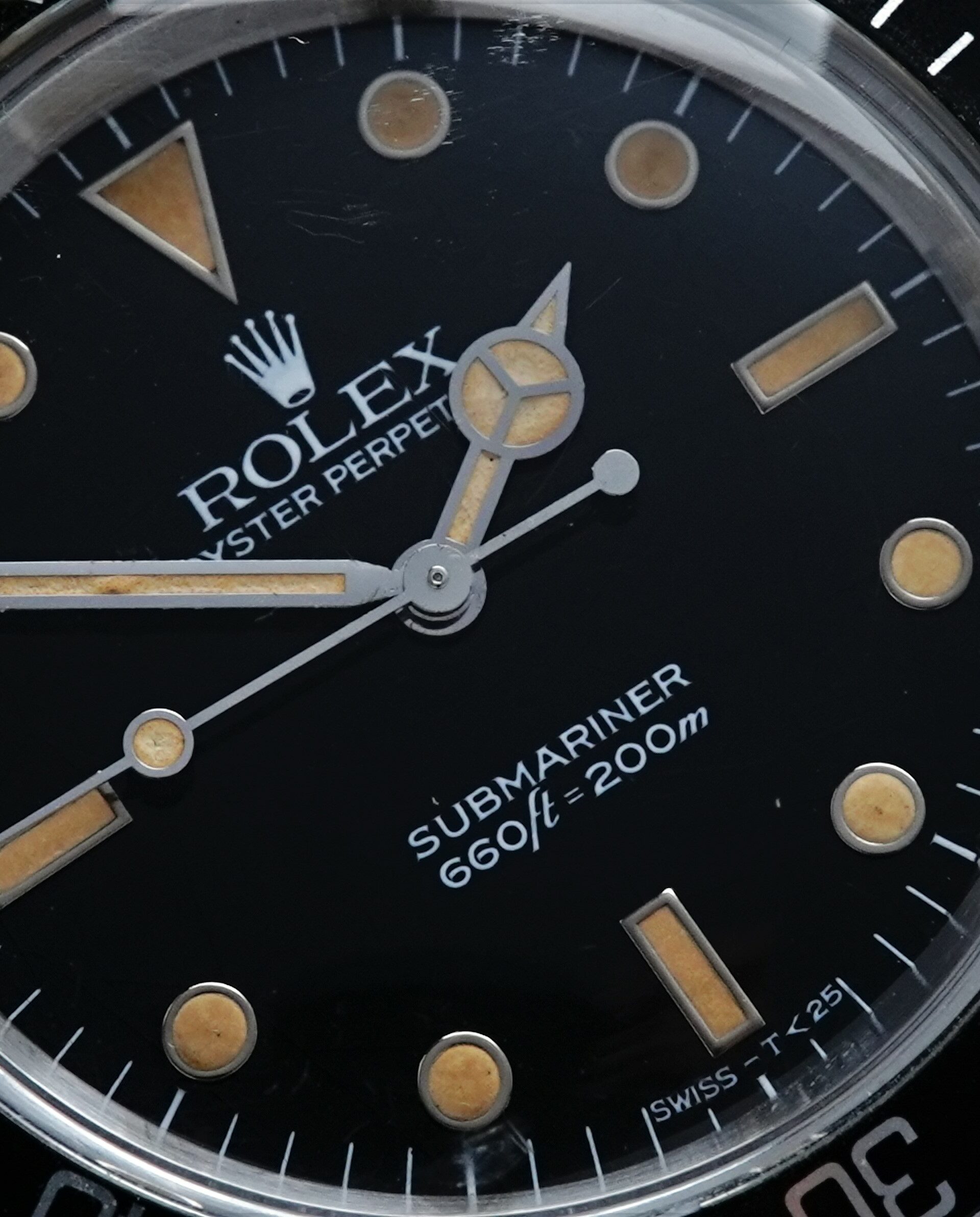 Close up picture of the Rolex Submariner 5513 1979 Mark 3. Spider dial.
